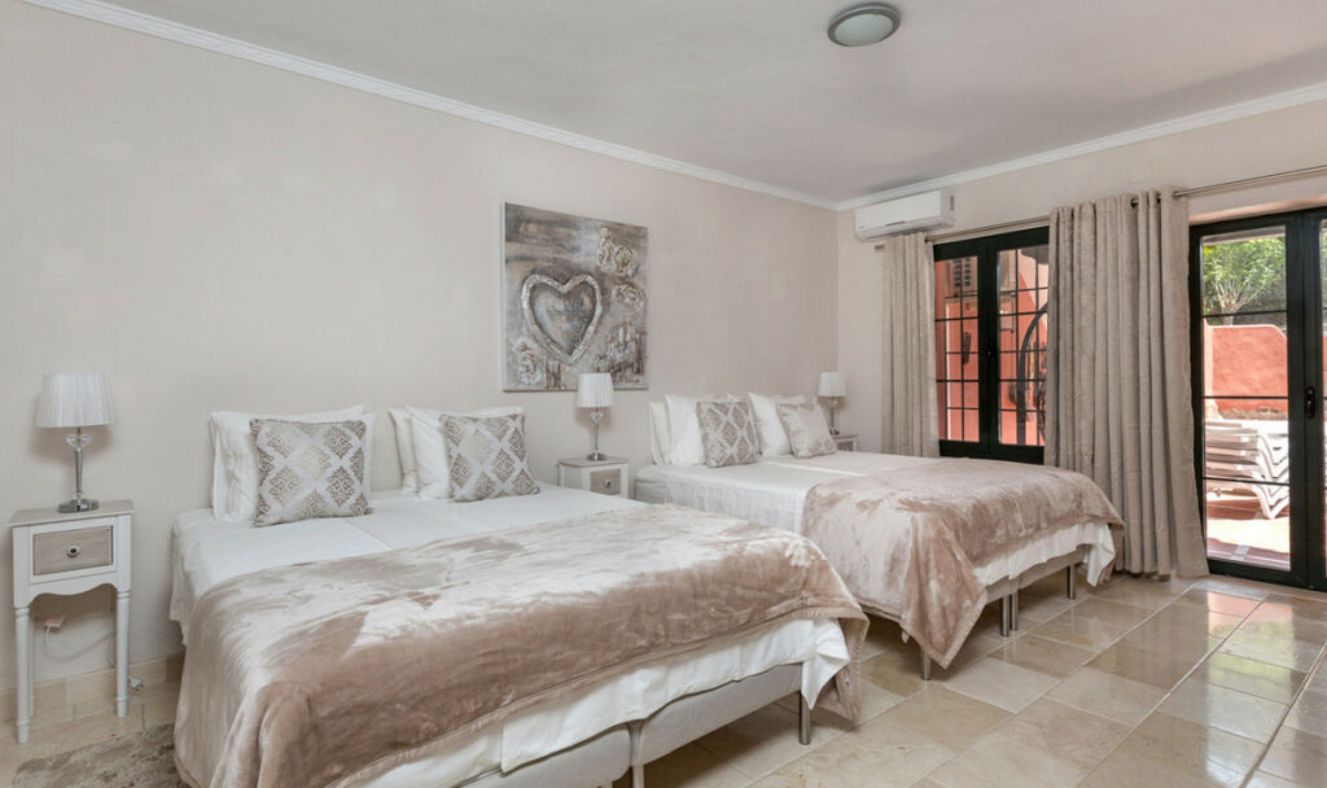 Resale - House -
Benahavís