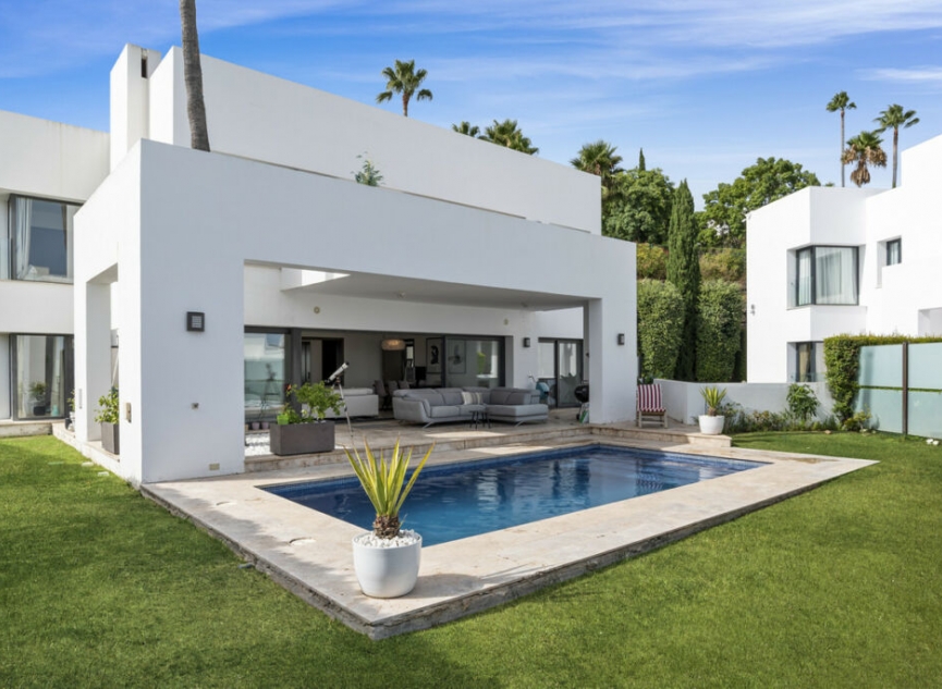 Resale - House -
Benahavís