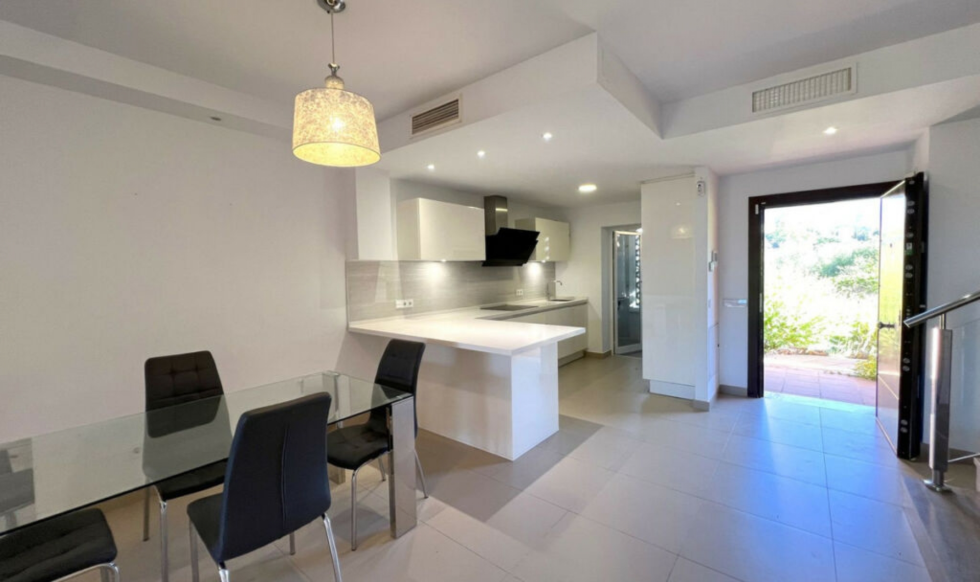 Resale - House -
Benahavís