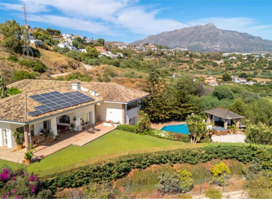 Resale - House -
Benahavís