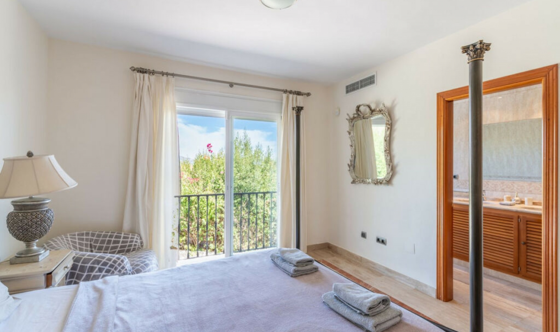 Resale - House -
Benahavís