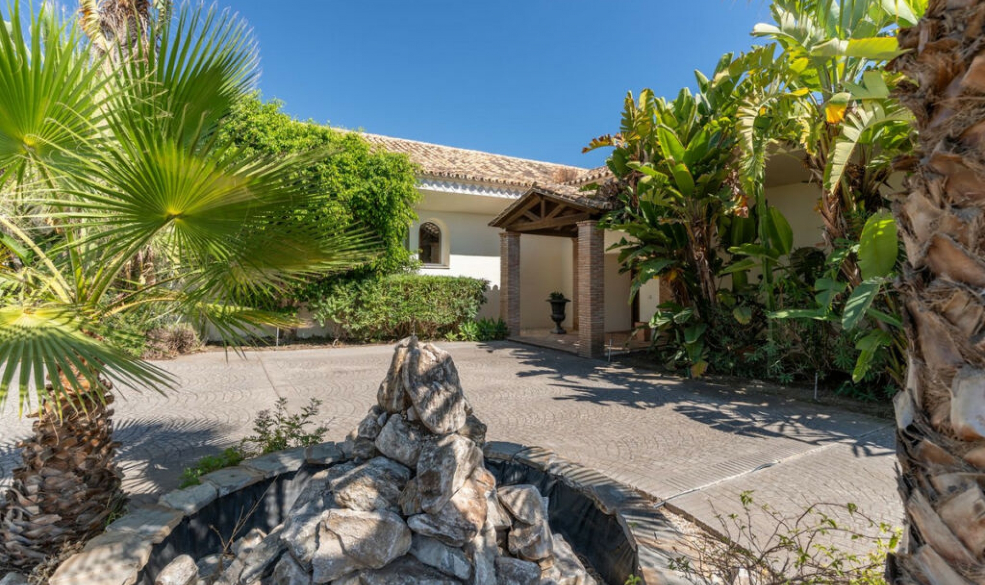 Resale - House -
Benahavís