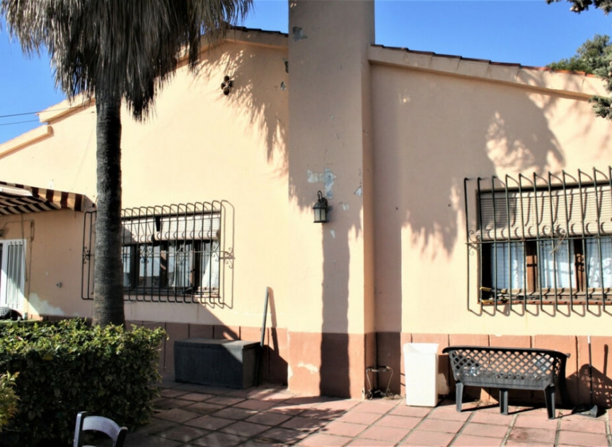 Resale - House -
Benajarafe