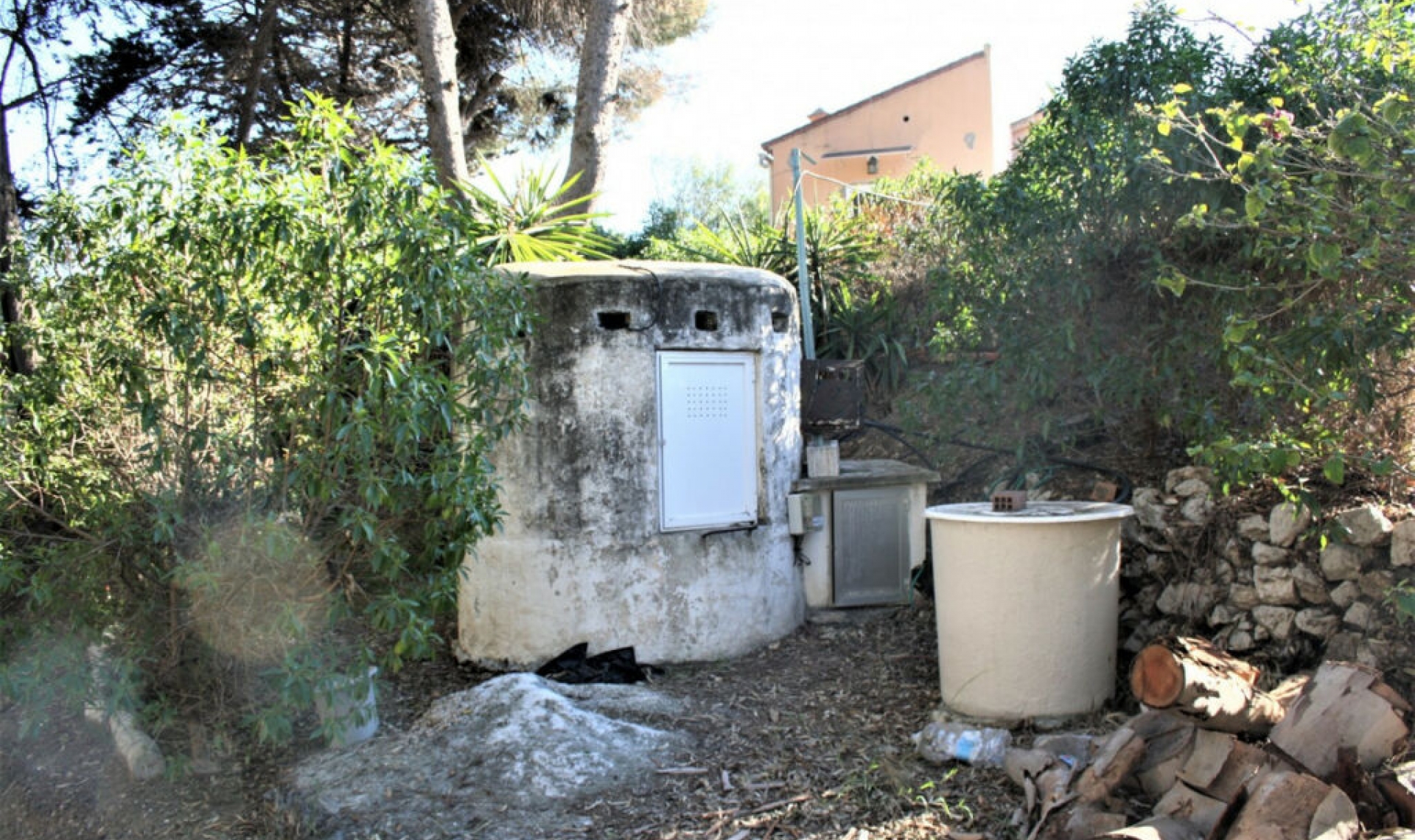 Resale - House -
Benajarafe