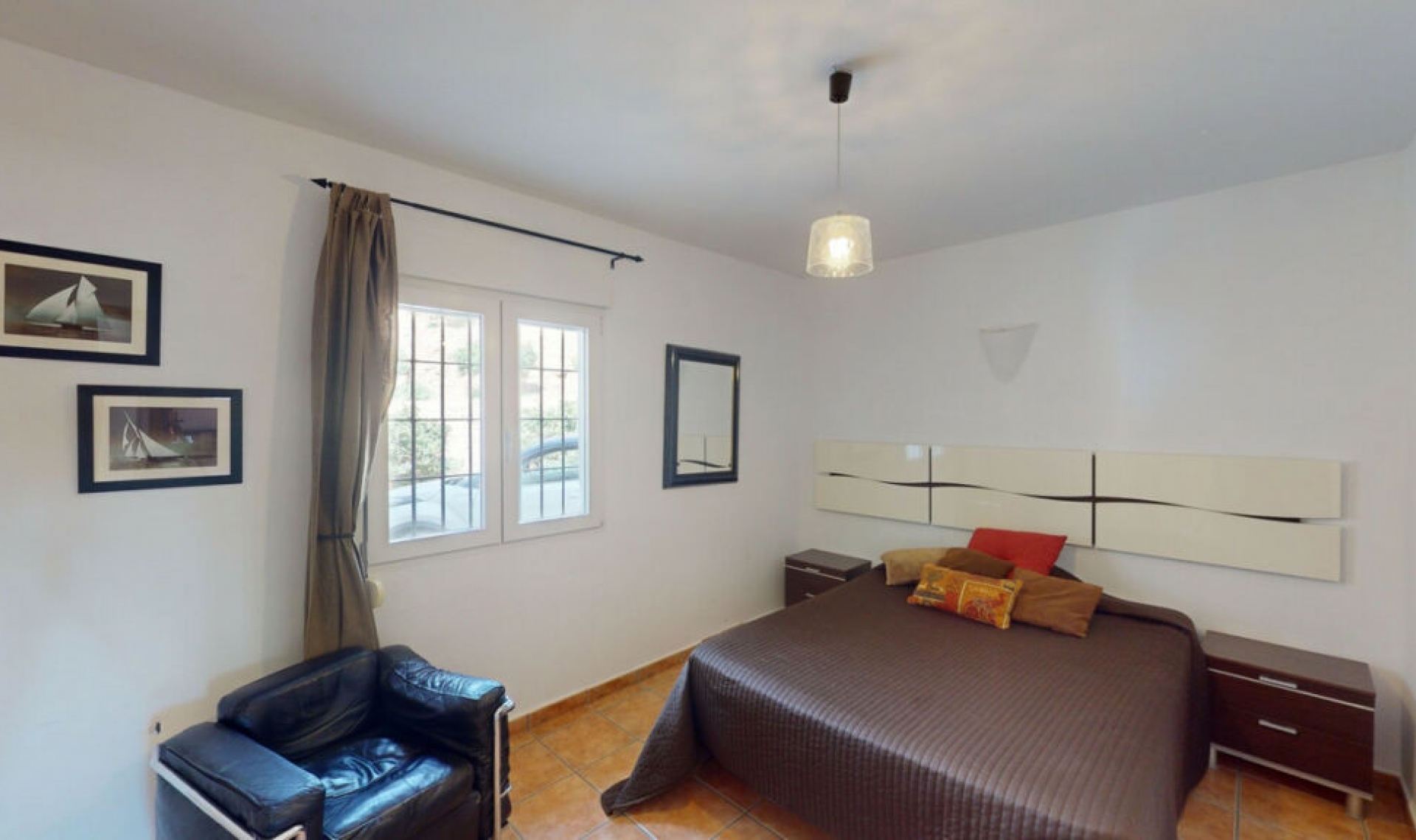Resale - House -
Benajarafe