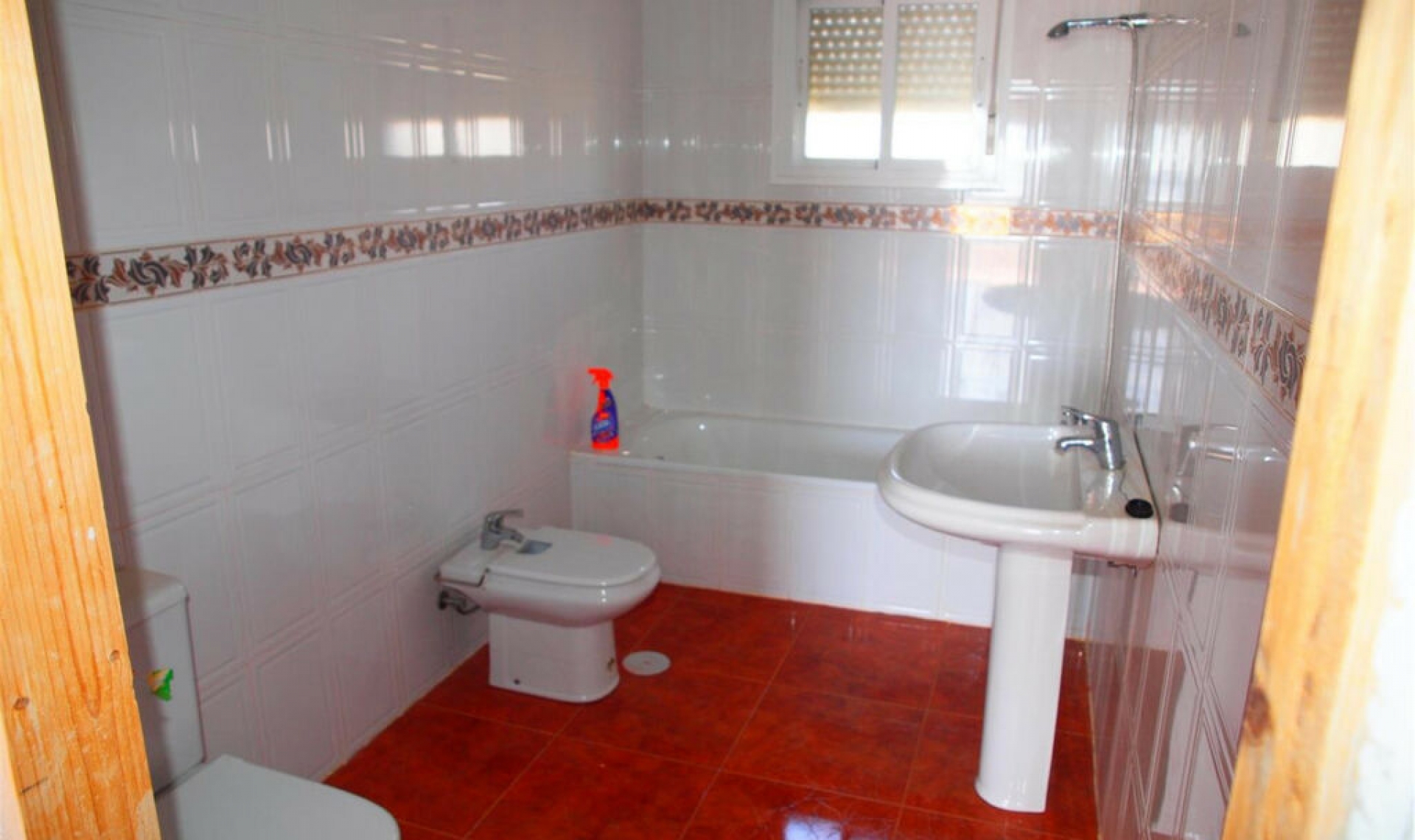 Resale - House -
Benajarafe