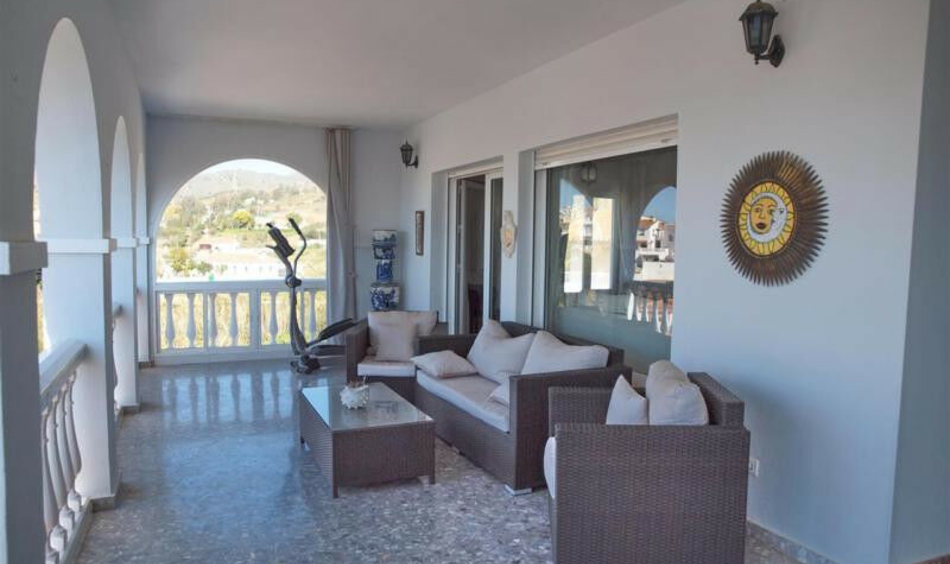 Resale - House -
Benajarafe