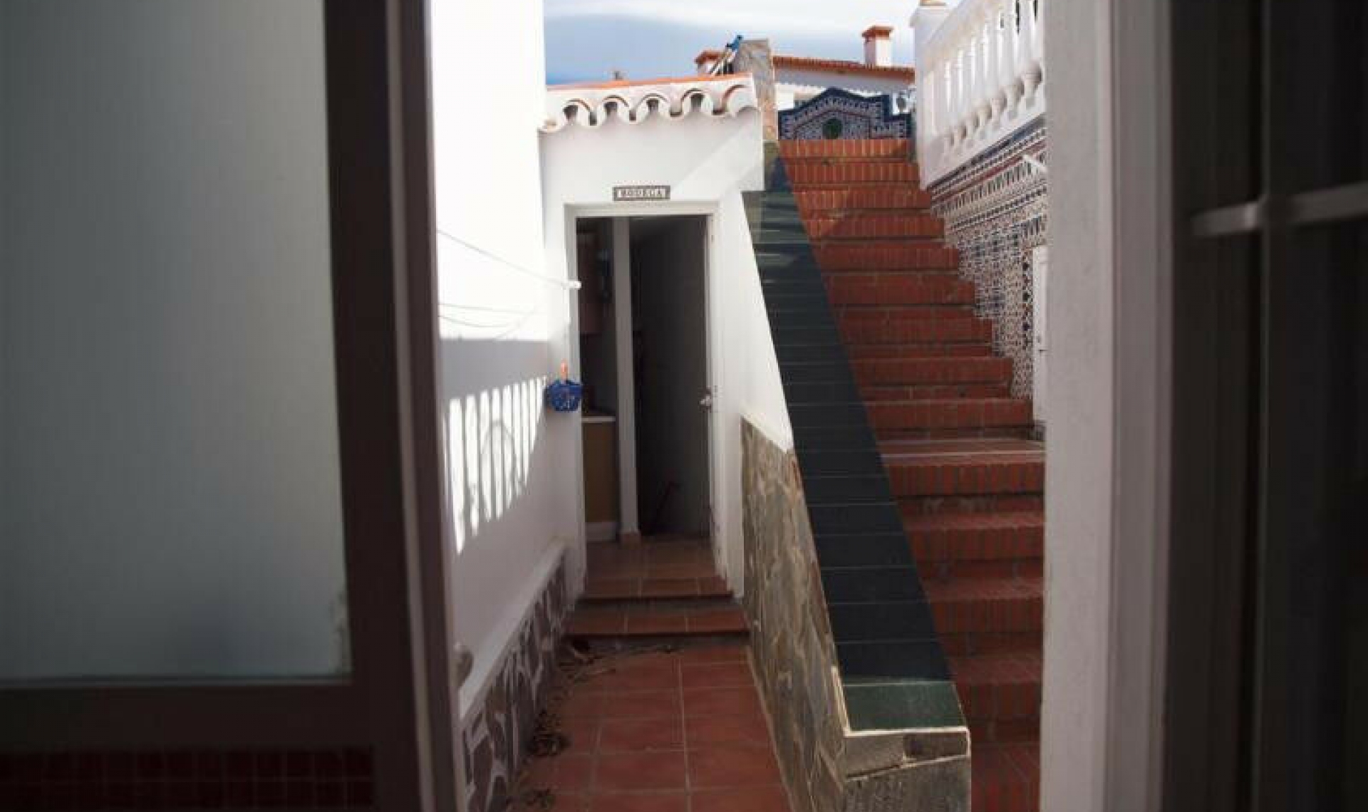 Resale - House -
Benajarafe