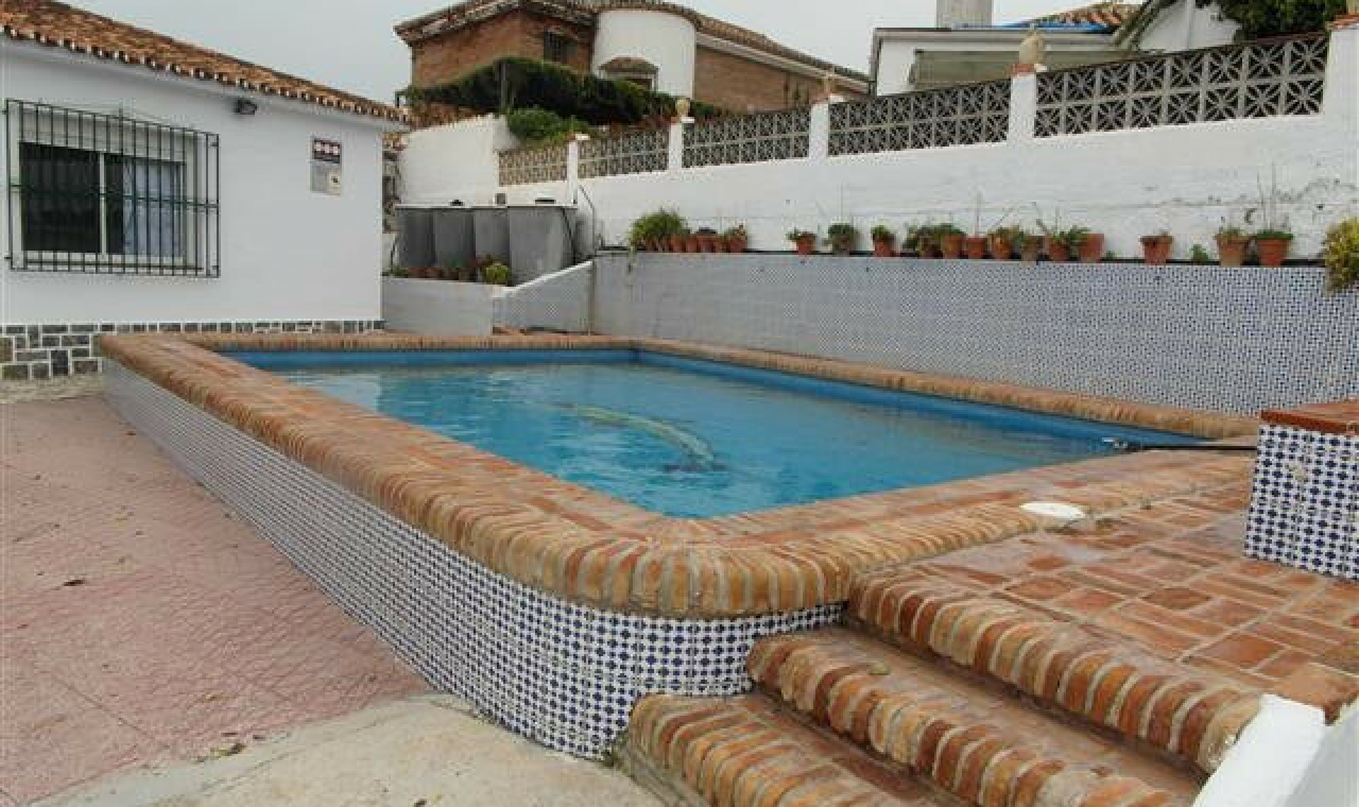 Resale - House -
Benajarafe