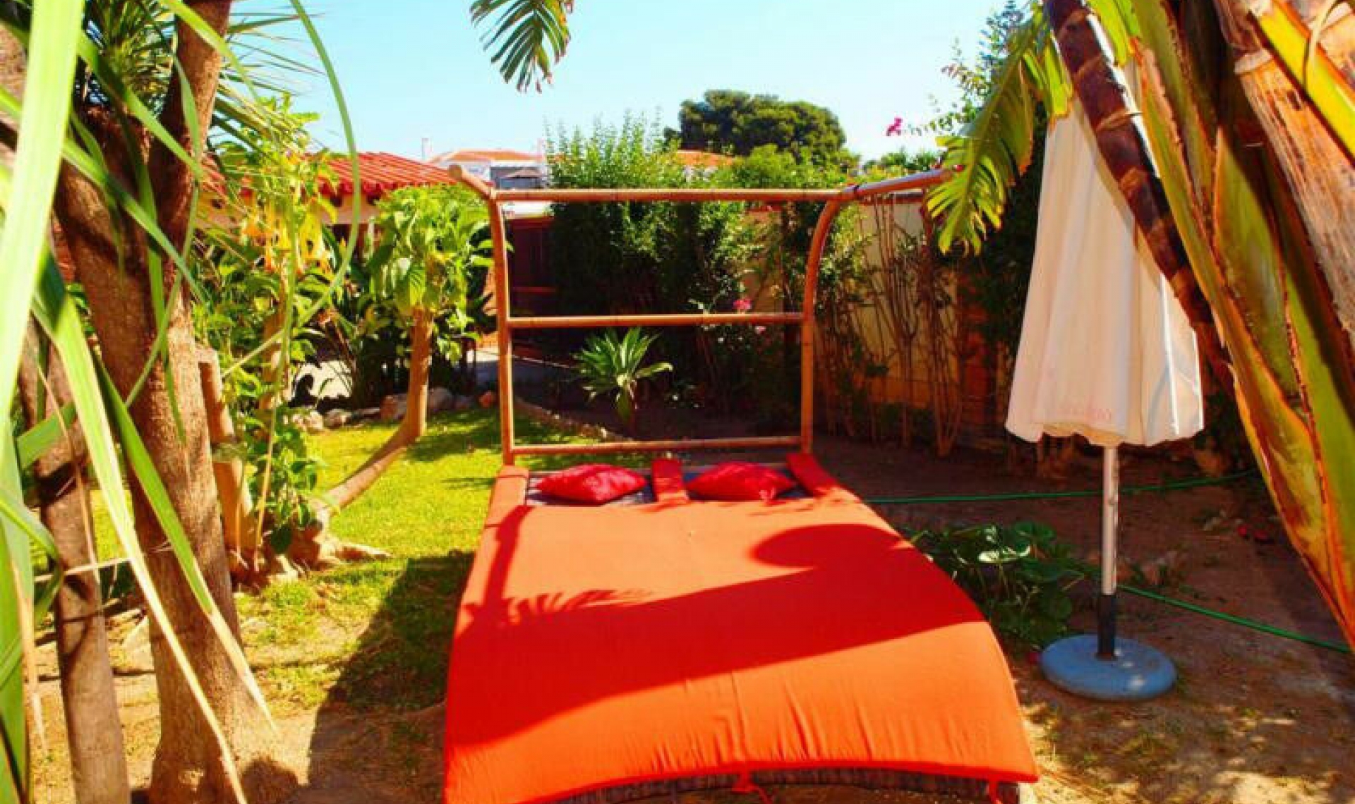 Resale - House -
Benajarafe