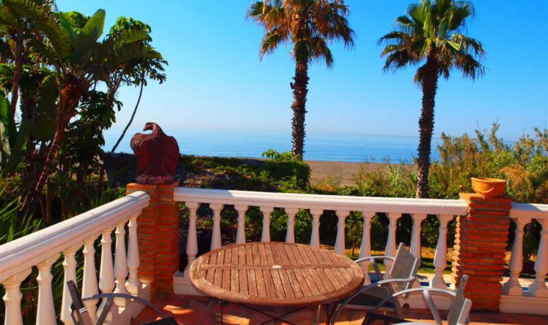 Resale - House -
Benajarafe