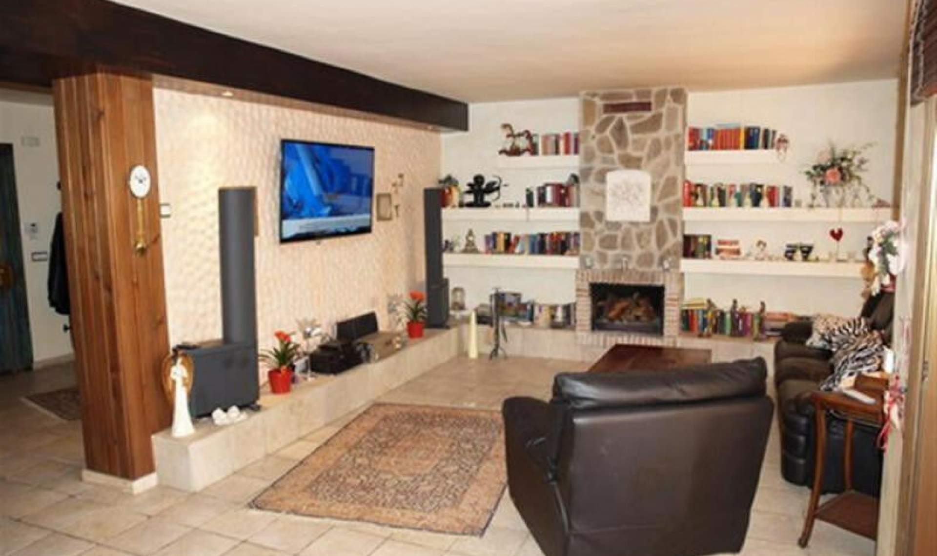 Resale - House -
Benajarafe