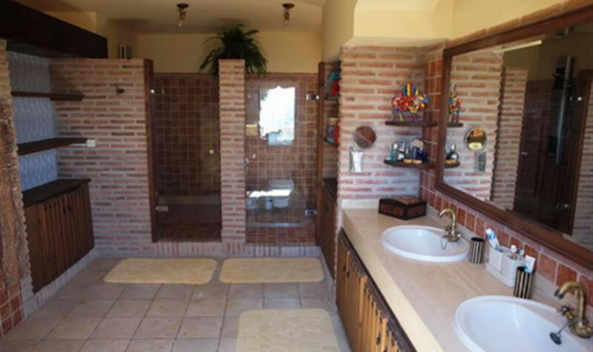 Resale - House -
Benajarafe