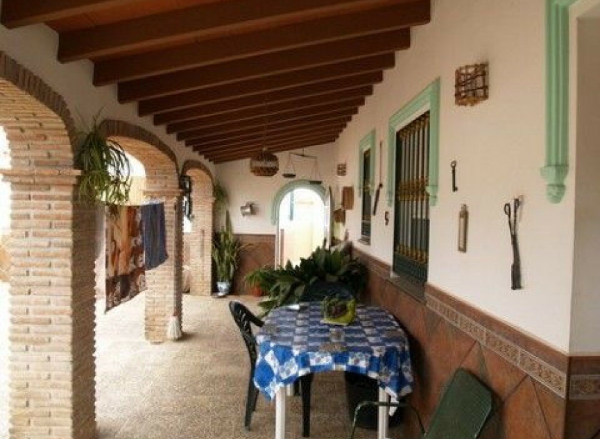 Resale - House -
Benajarafe