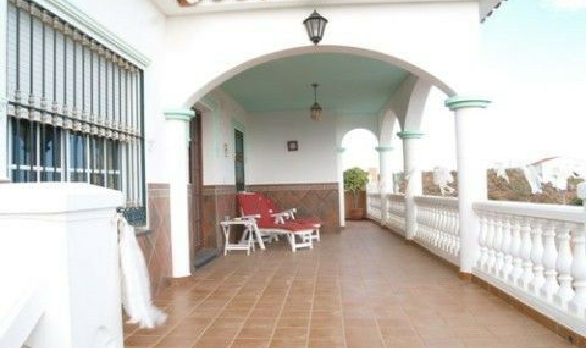 Resale - House -
Benajarafe