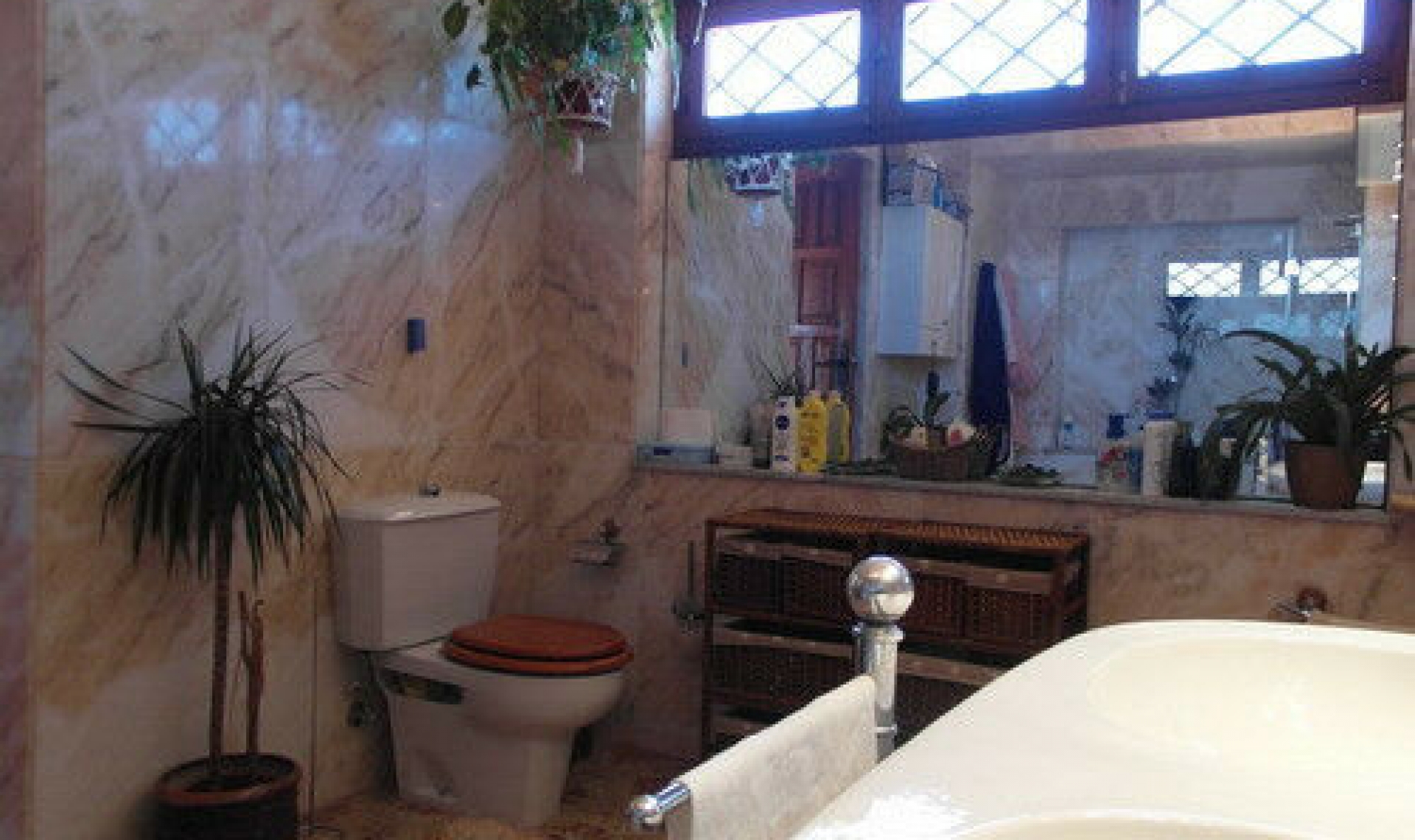 Resale - House -
Benajarafe