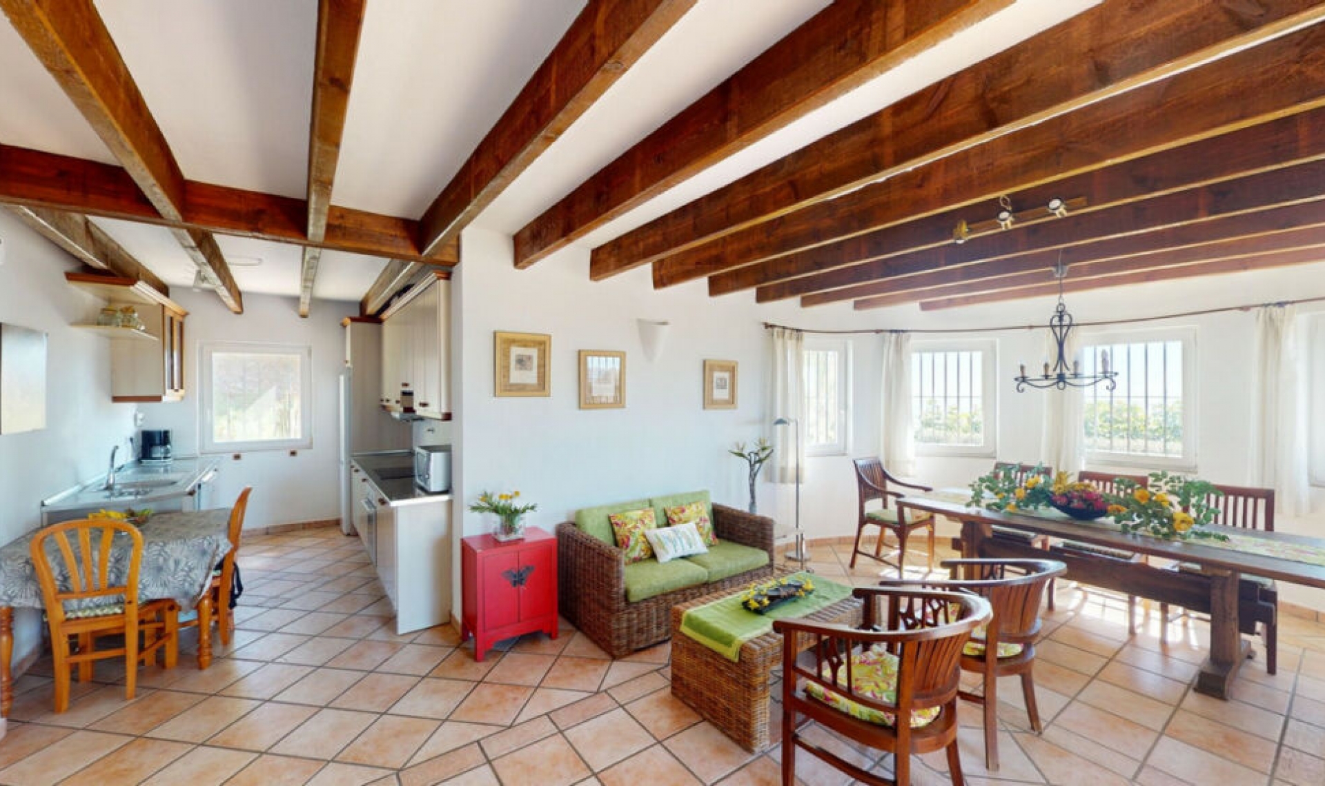 Resale - House -
Benajarafe