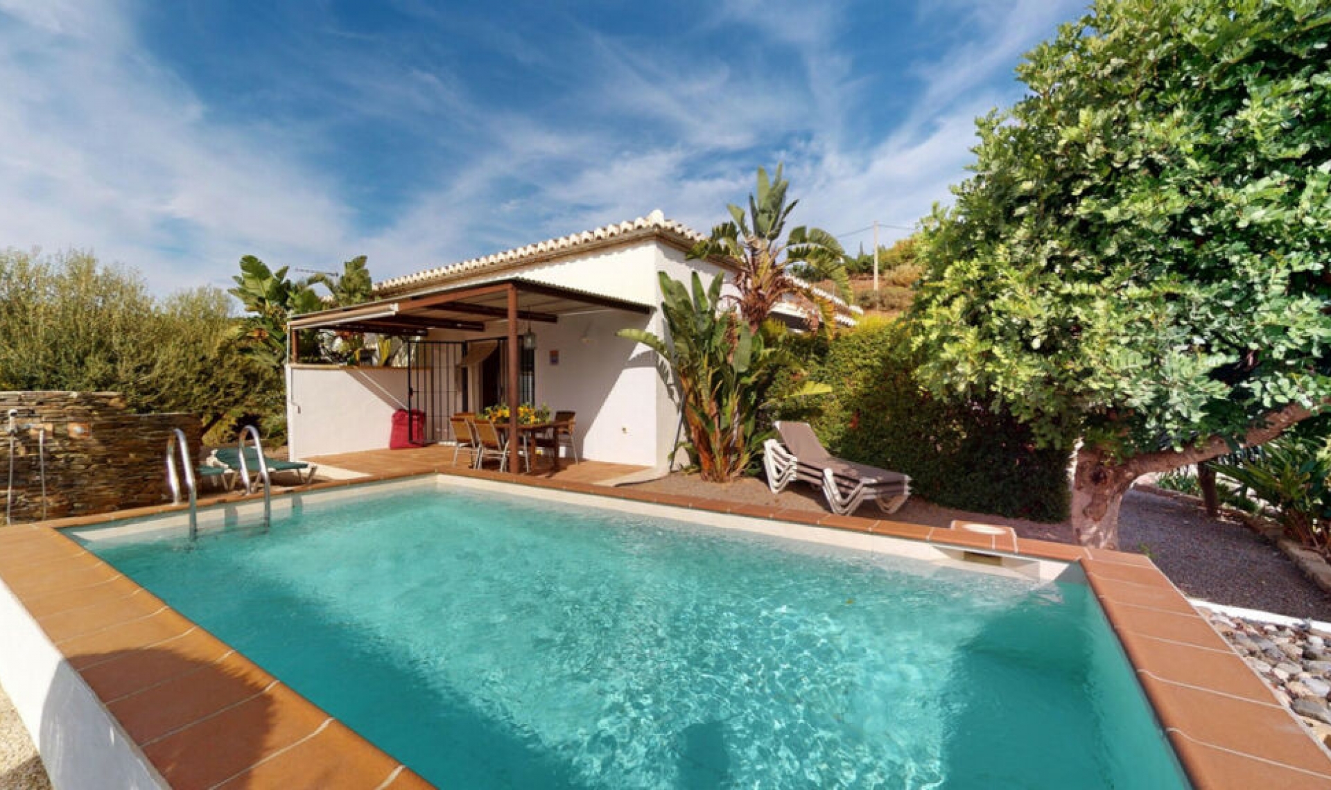 Resale - House -
Benajarafe