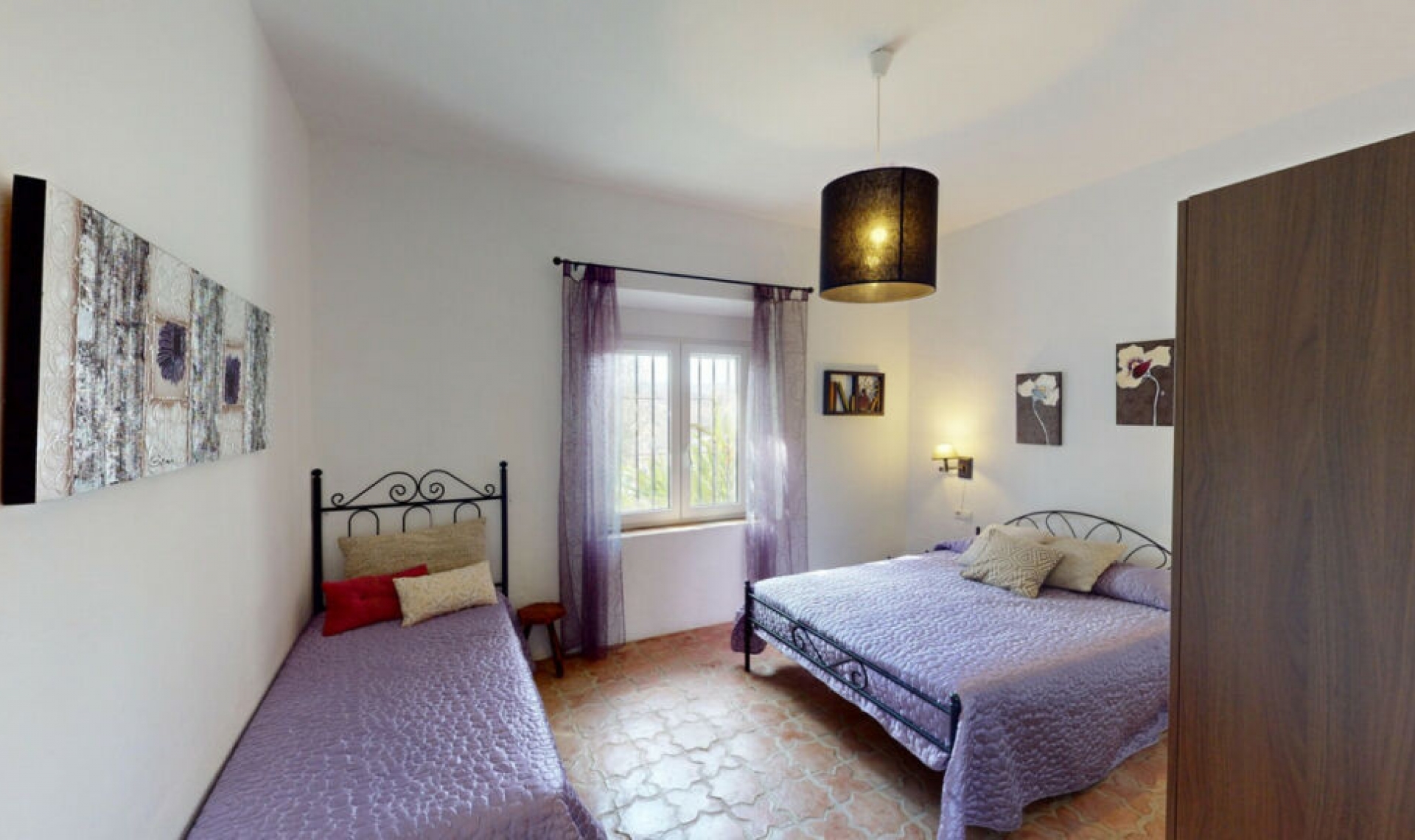 Resale - House -
Benajarafe