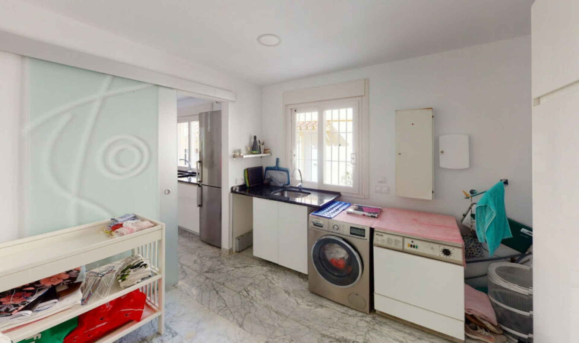 Resale - House -
Benajarafe