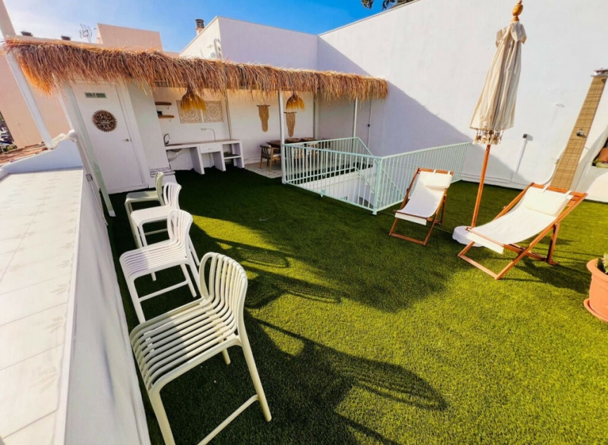Resale - House -
Benajarafe