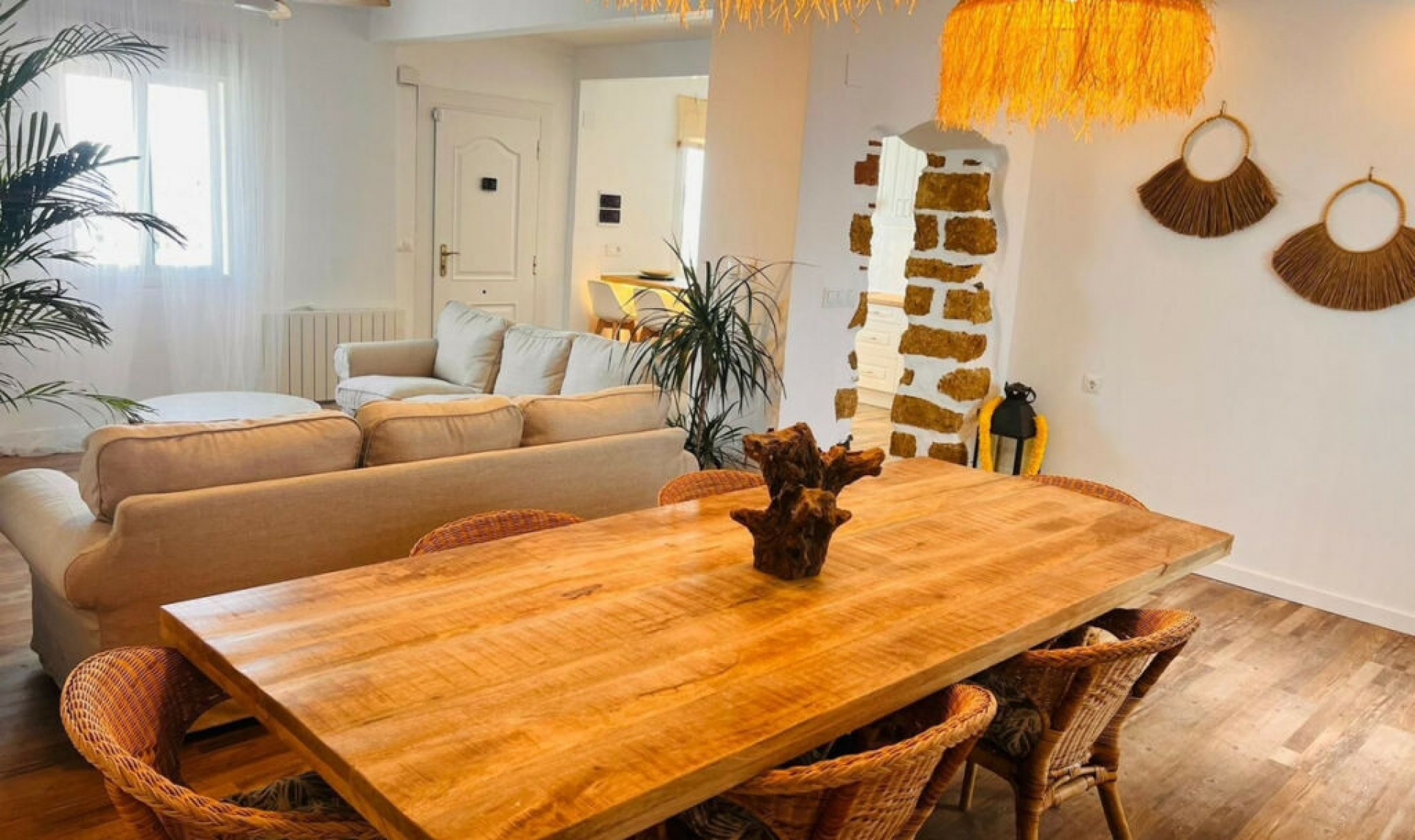 Resale - House -
Benajarafe