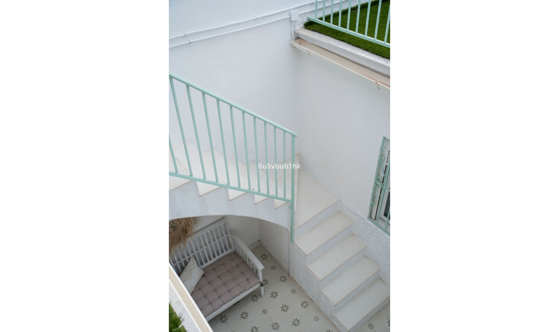 Resale - House -
Benajarafe