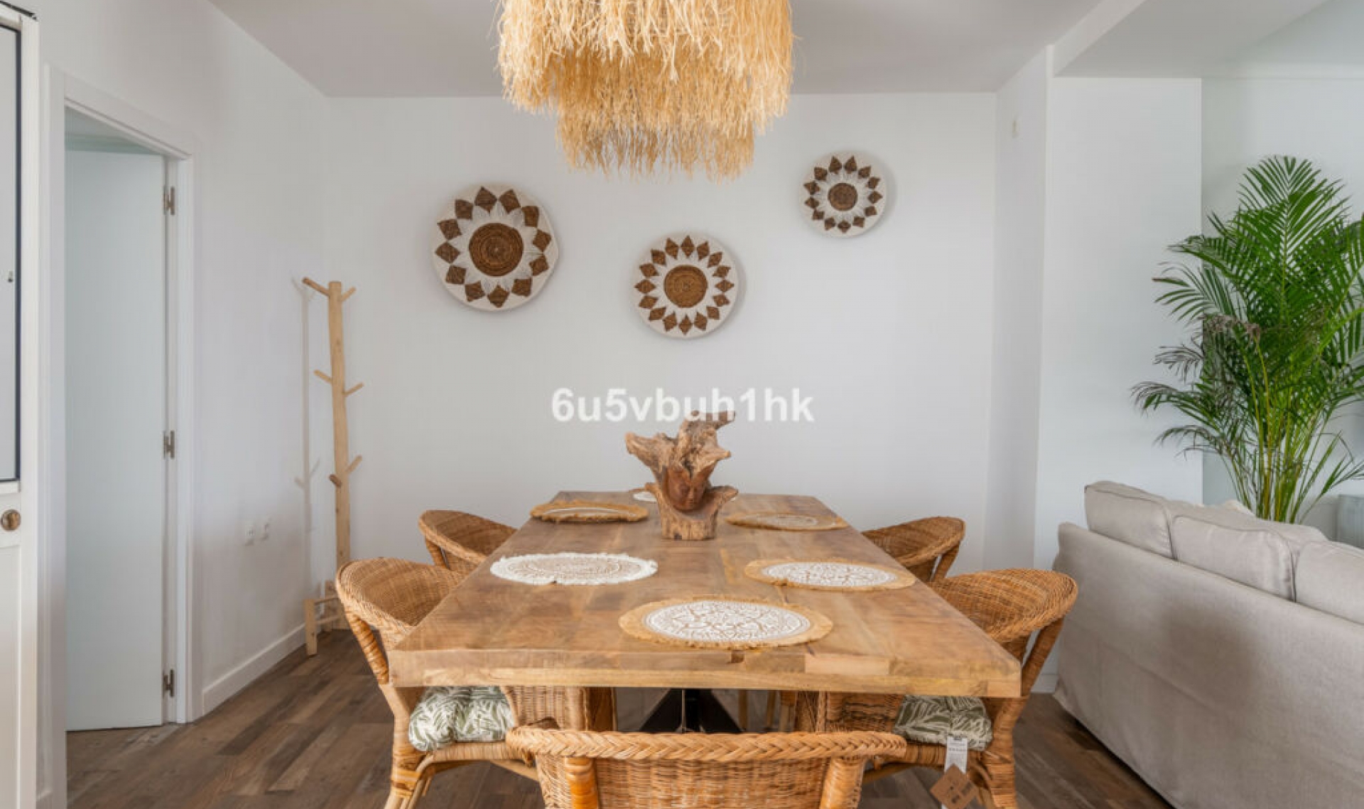 Resale - House -
Benajarafe