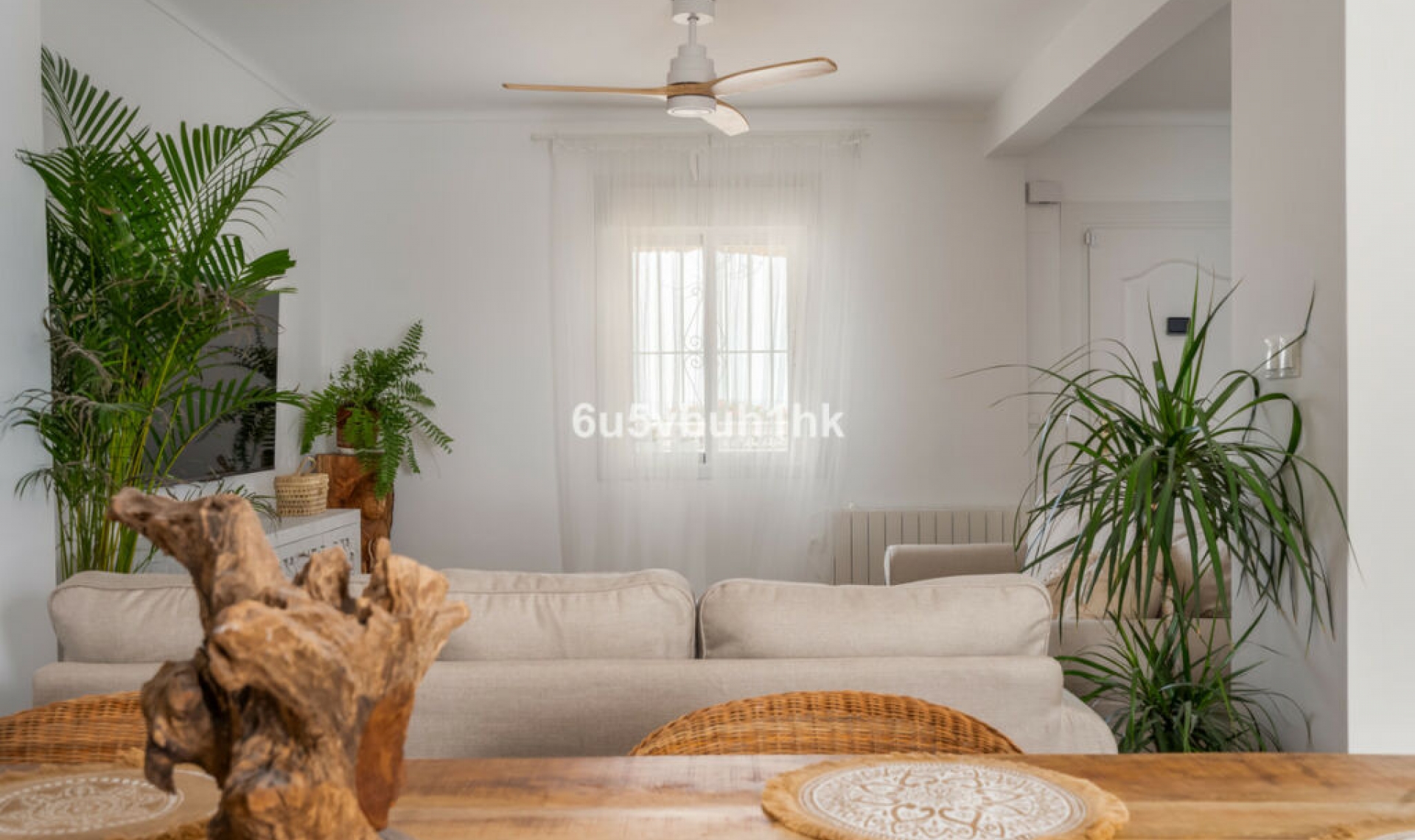 Resale - House -
Benajarafe