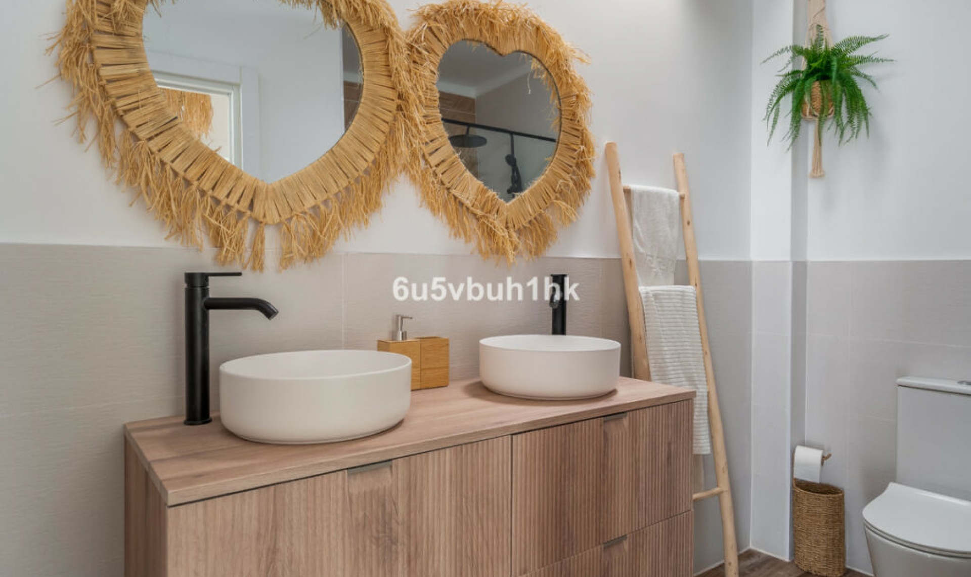 Resale - House -
Benajarafe