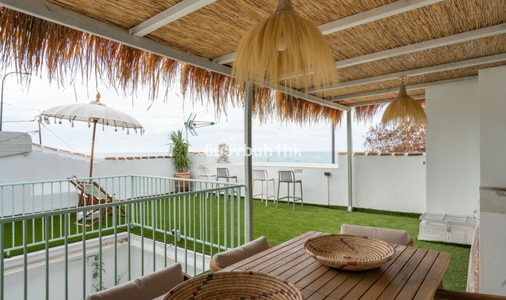 Resale - House -
Benajarafe