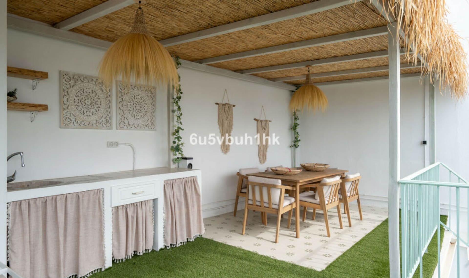 Resale - House -
Benajarafe