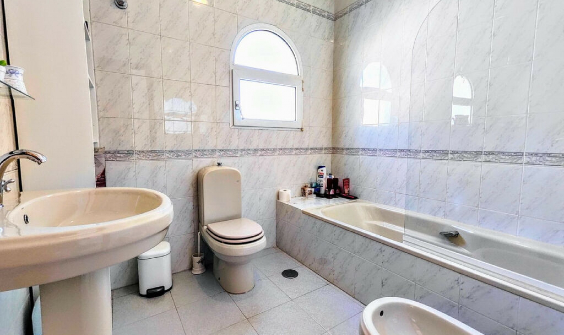 Resale - House -
Benalmadena Costa