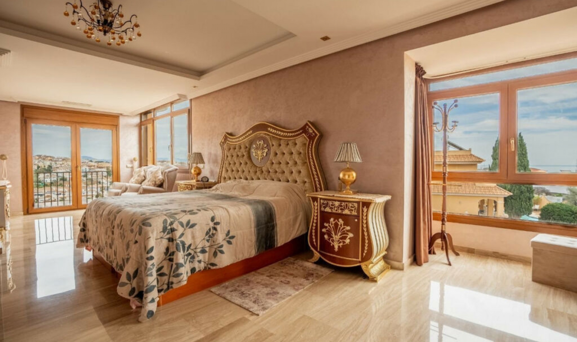 Resale - House -
Benalmadena Costa