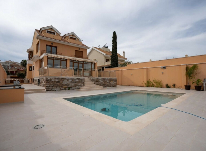 Resale - House -
Benalmadena Costa