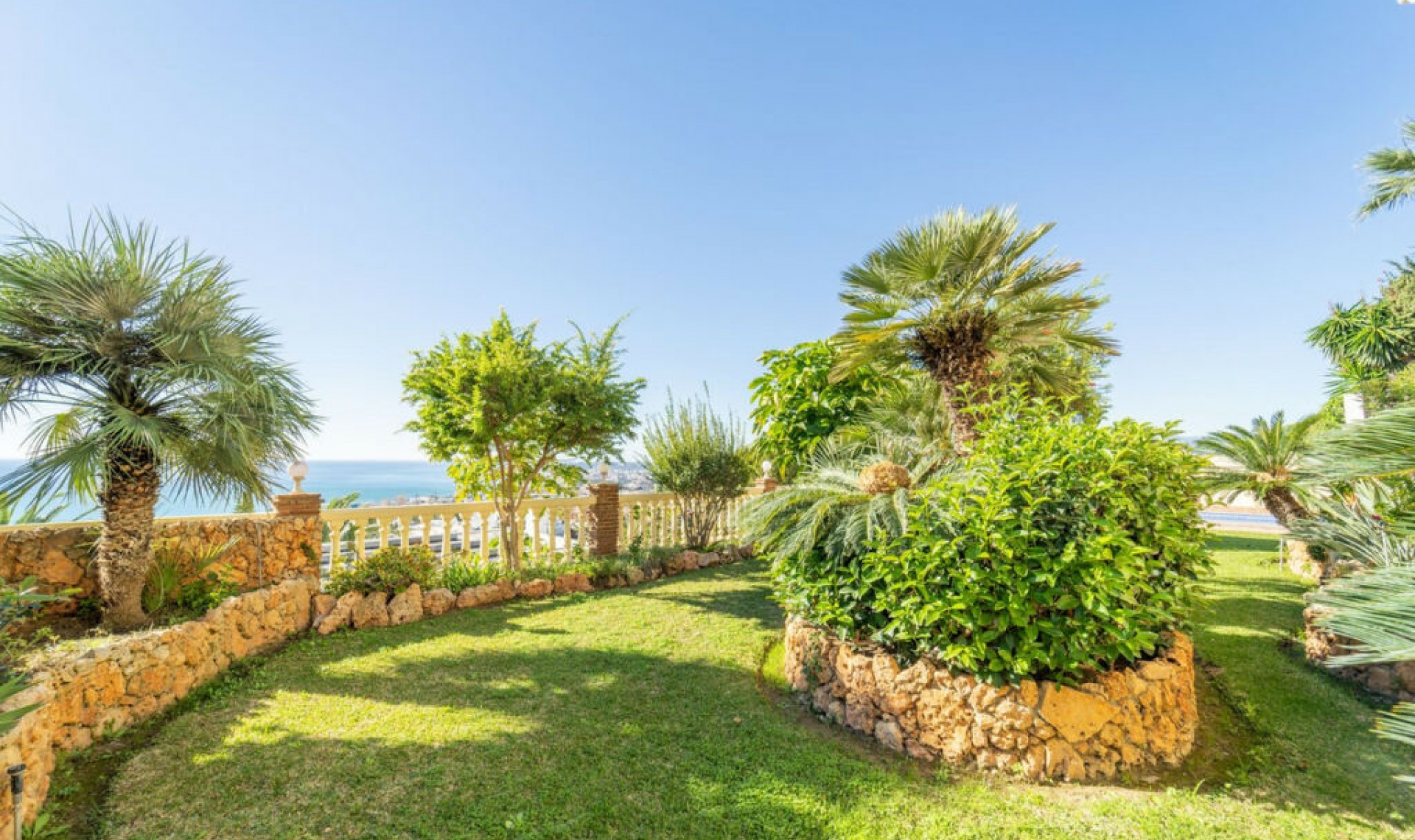 Resale - House -
Benalmadena Costa