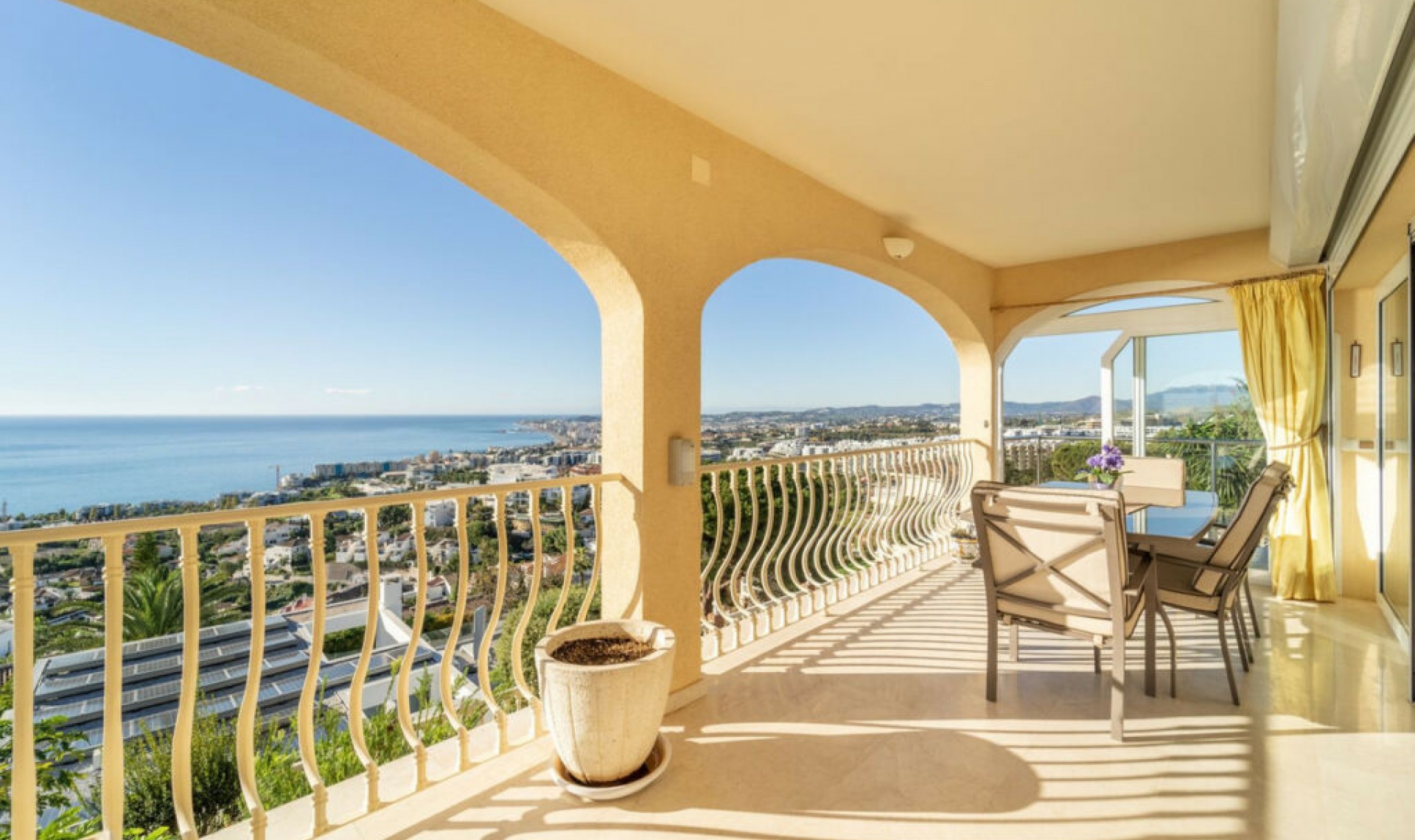Resale - House -
Benalmadena Costa