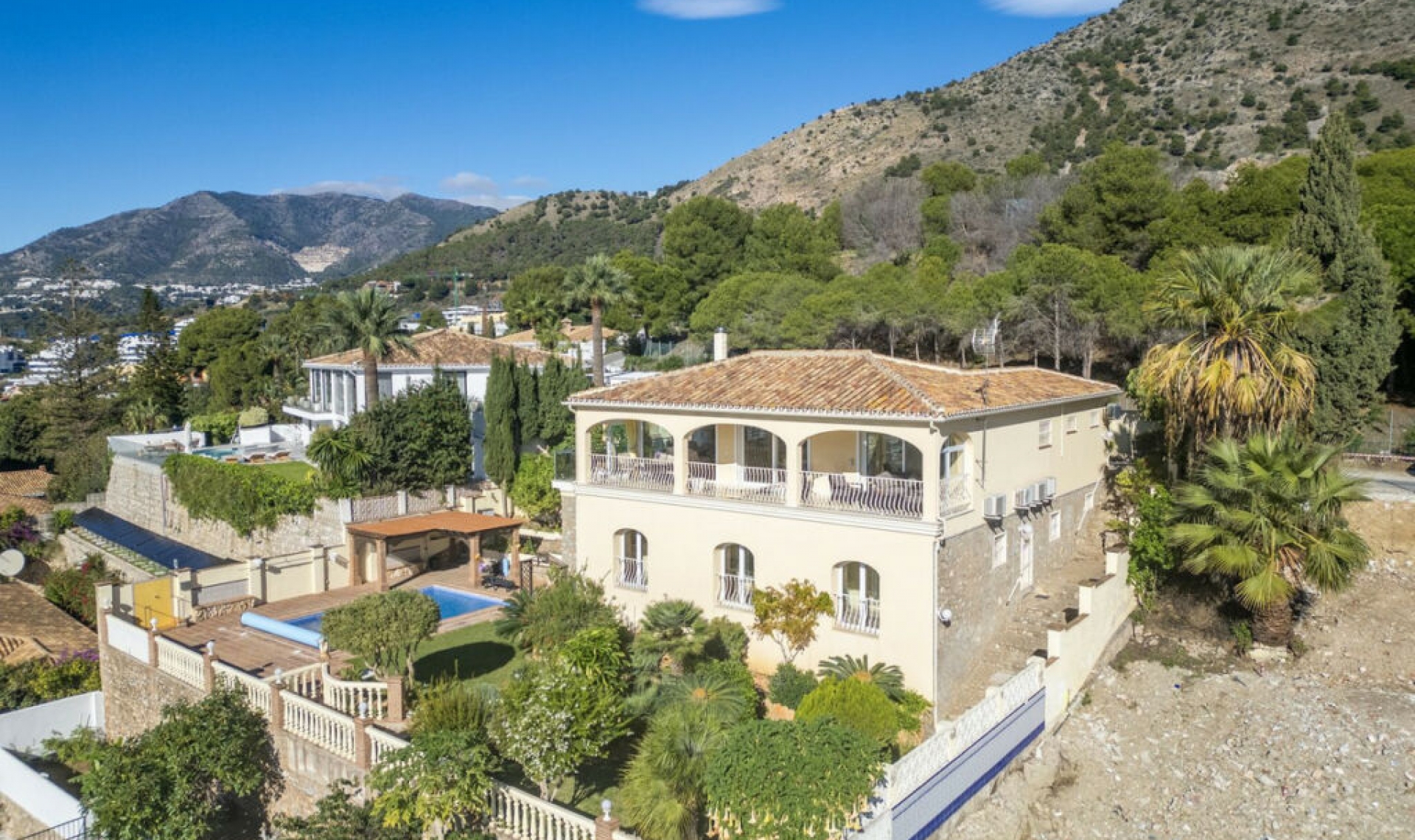 Resale - House -
Benalmadena Costa