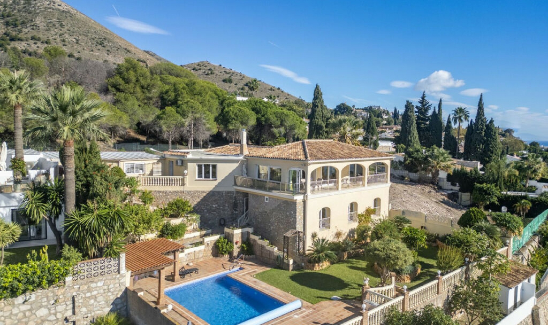 Resale - House -
Benalmadena Costa