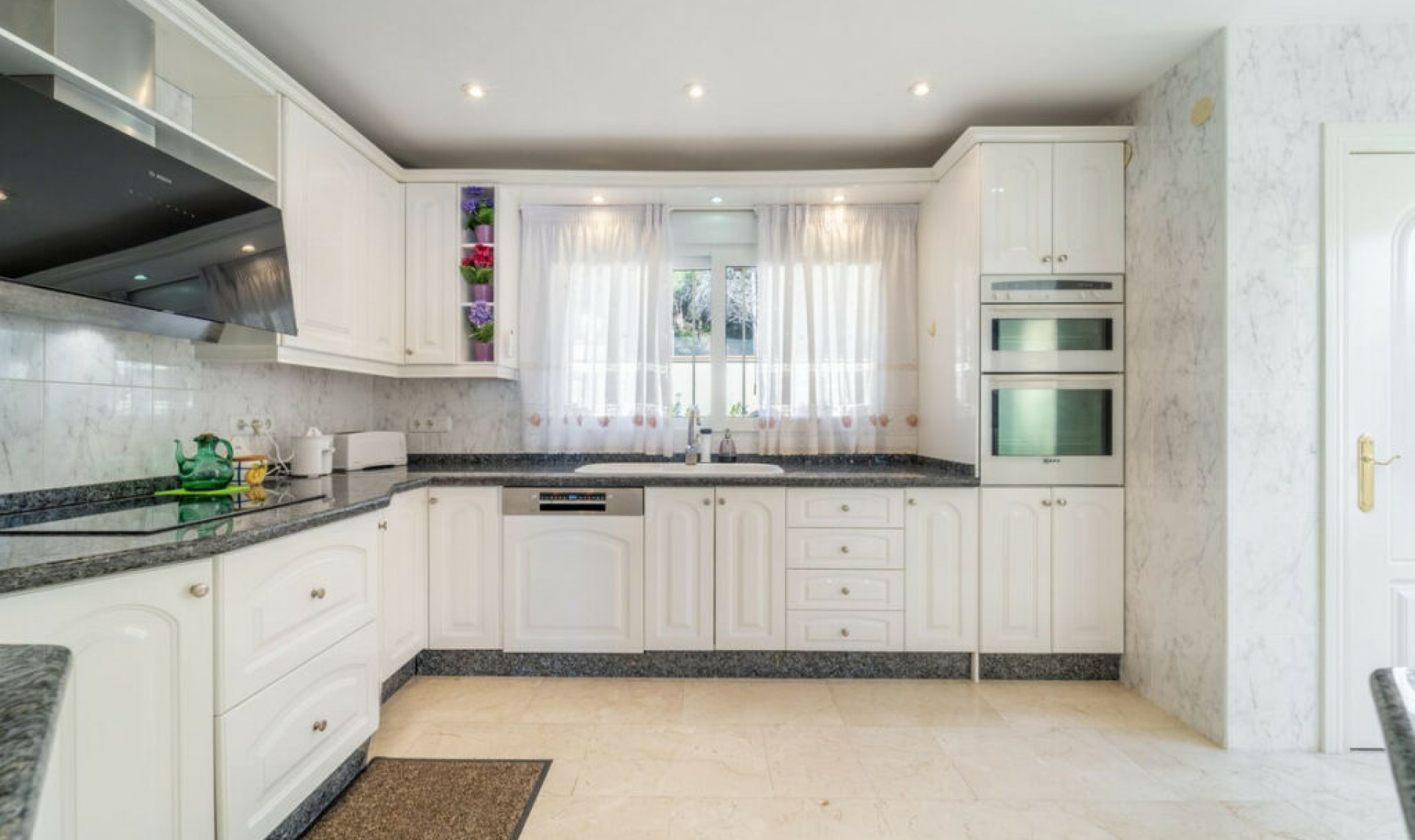 Resale - House -
Benalmadena Costa