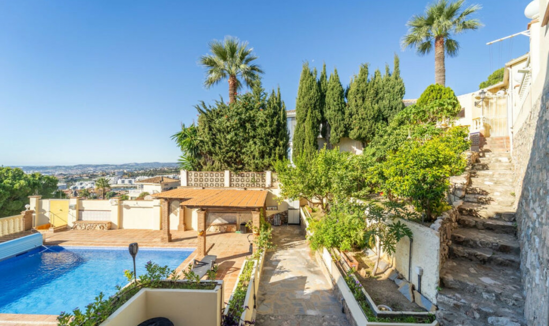 Resale - House -
Benalmadena Costa