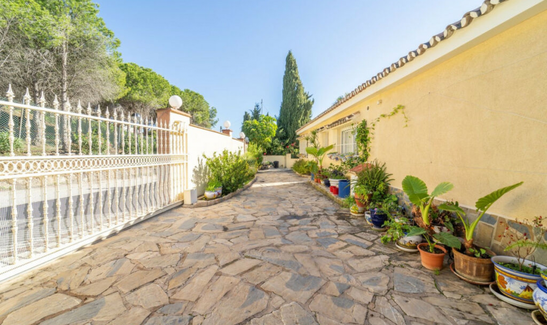 Resale - House -
Benalmadena Costa