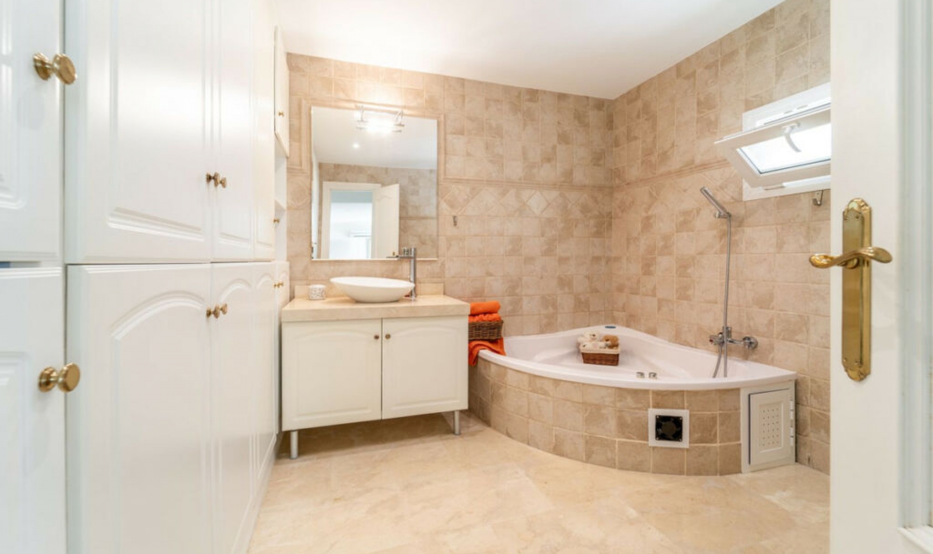 Resale - House -
Benalmadena Costa