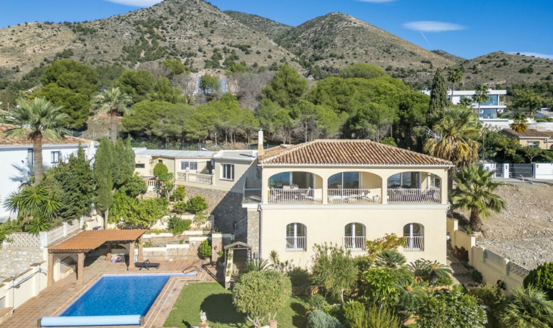 Resale - House -
Benalmadena Costa