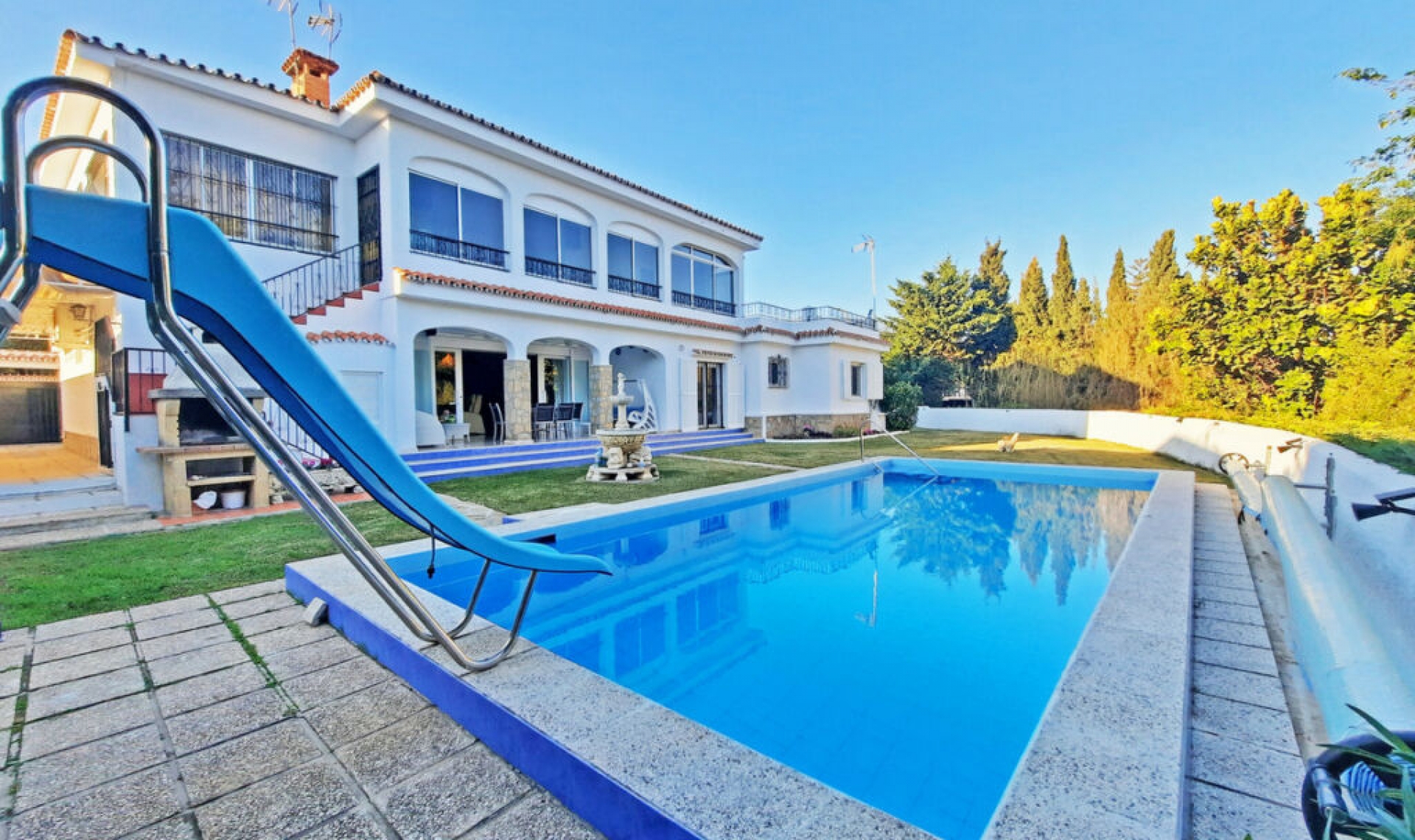 Resale - House -
Benalmadena Costa