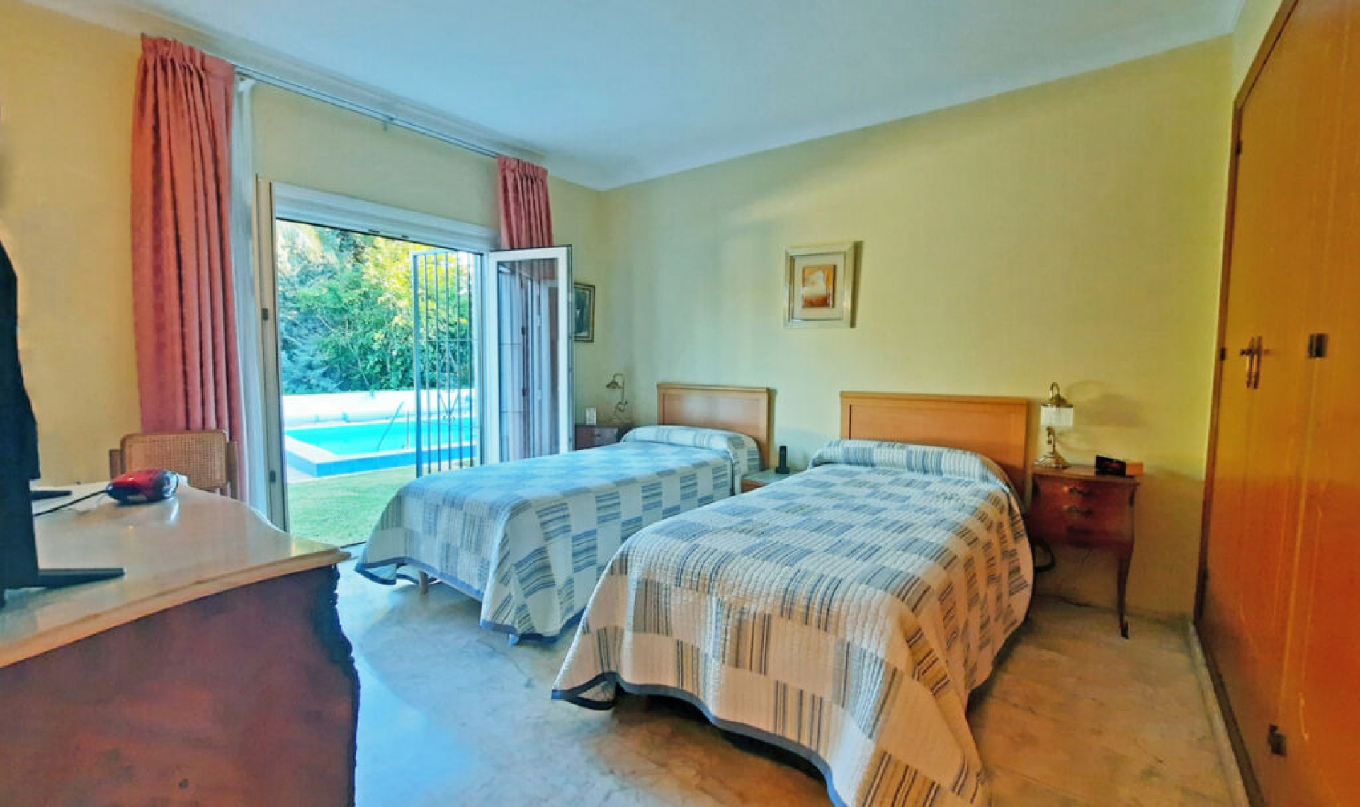 Resale - House -
Benalmadena Costa
