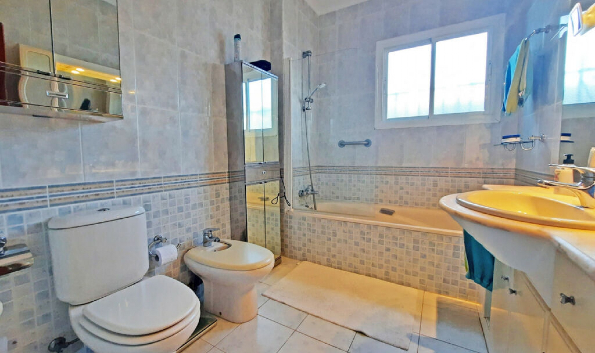 Resale - House -
Benalmadena Costa