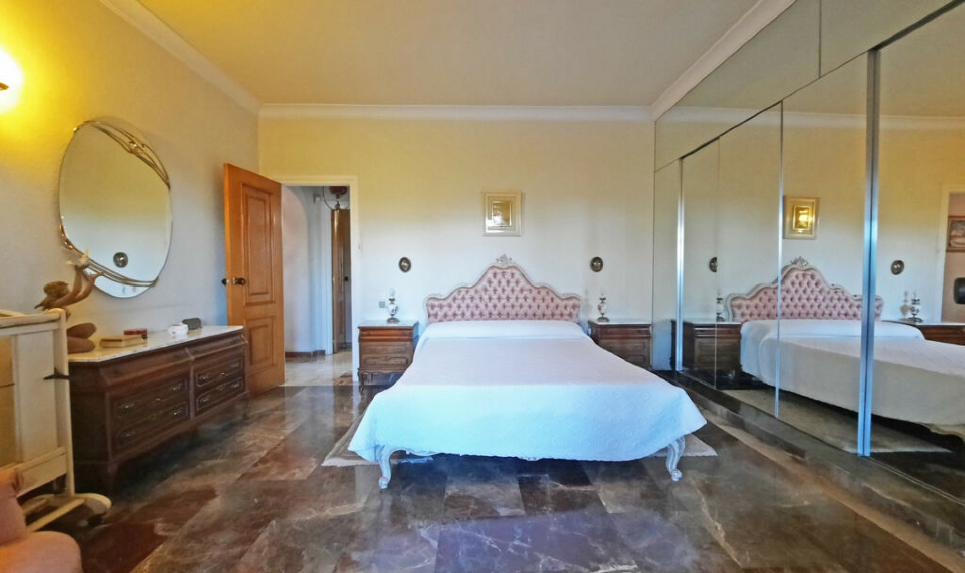 Resale - House -
Benalmadena Costa