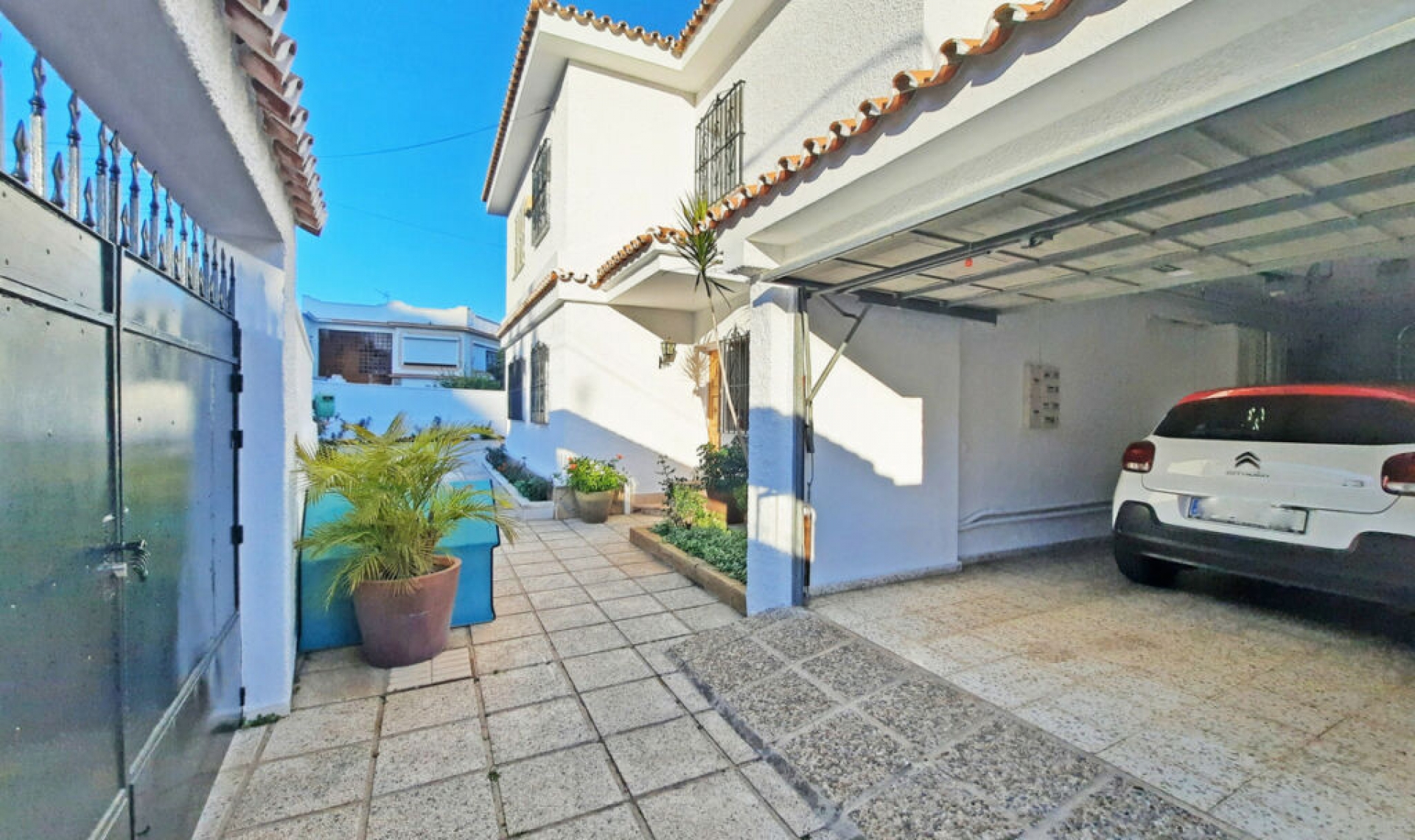 Resale - House -
Benalmadena Costa