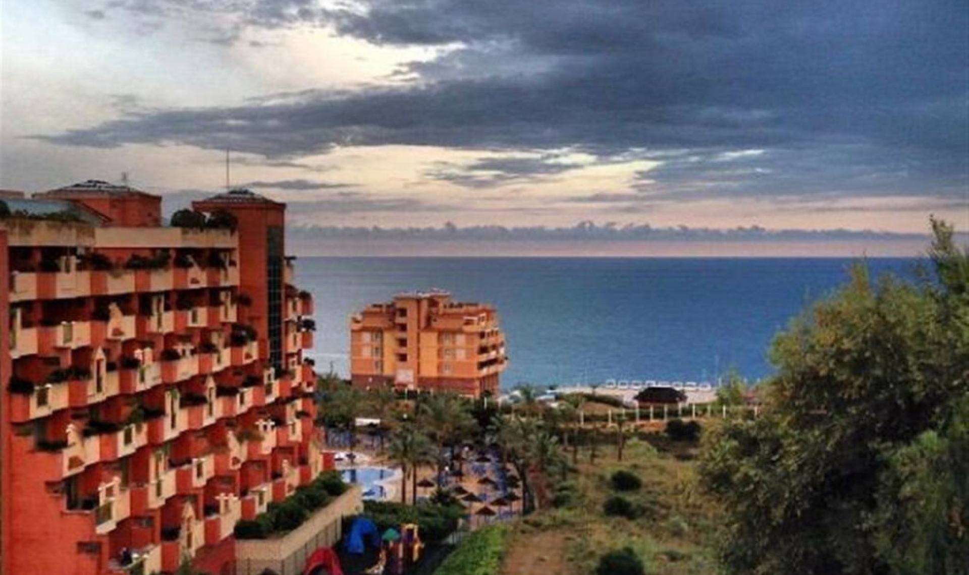 Resale - House -
Benalmadena Costa